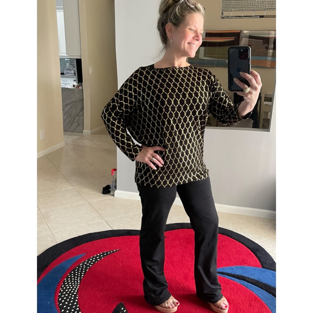 St. John Foil Lattice  Black Gold top blouse NWT